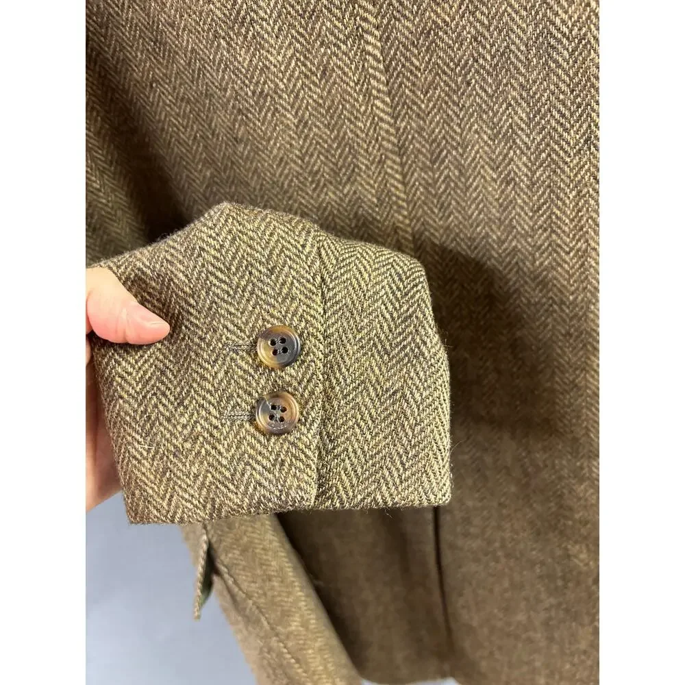 VTG 1960's Brooks Brothers sport coat/blazer  Herringbone Tweed all wool Size 42